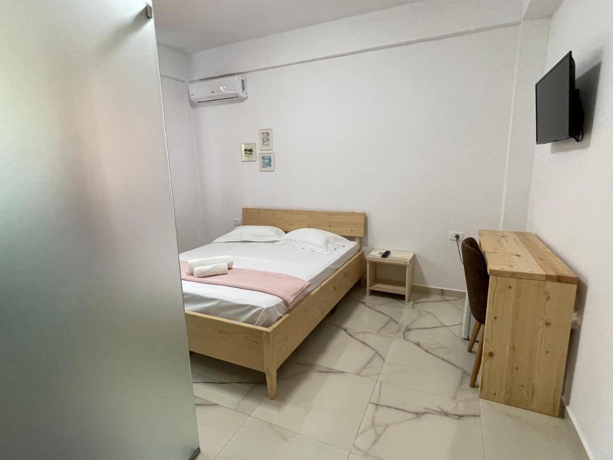 Xho'S Forest Guest House Berat Room photo